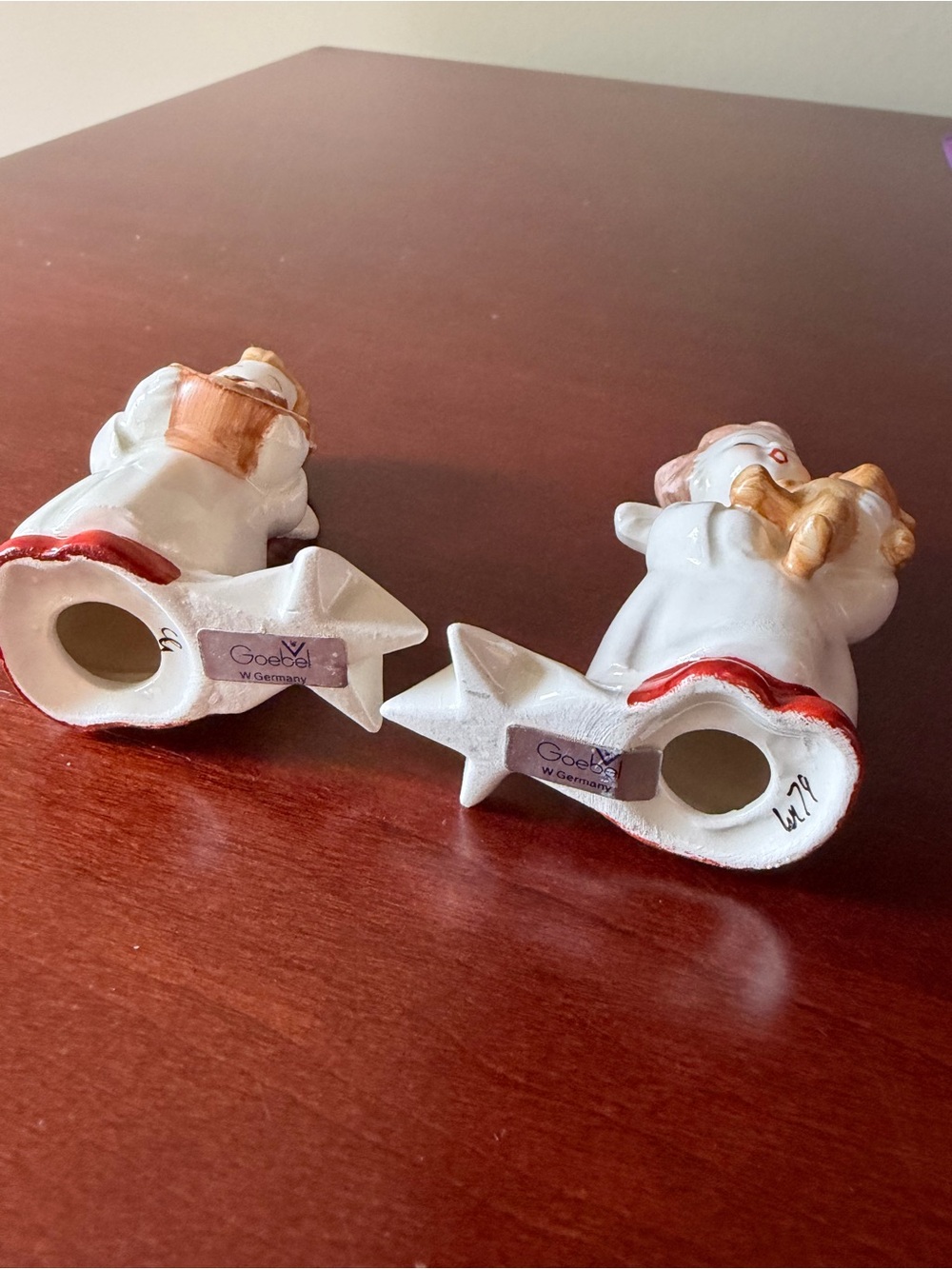 GOEBEL Ceramic Angel Candle Holders with Red Accents. MADE IN GERMANY 🇩🇪 VINTAGE - Picture 4 of 8